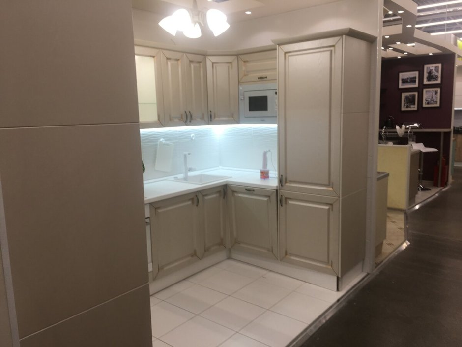 Кухня Леда белая Леруа Мерлен