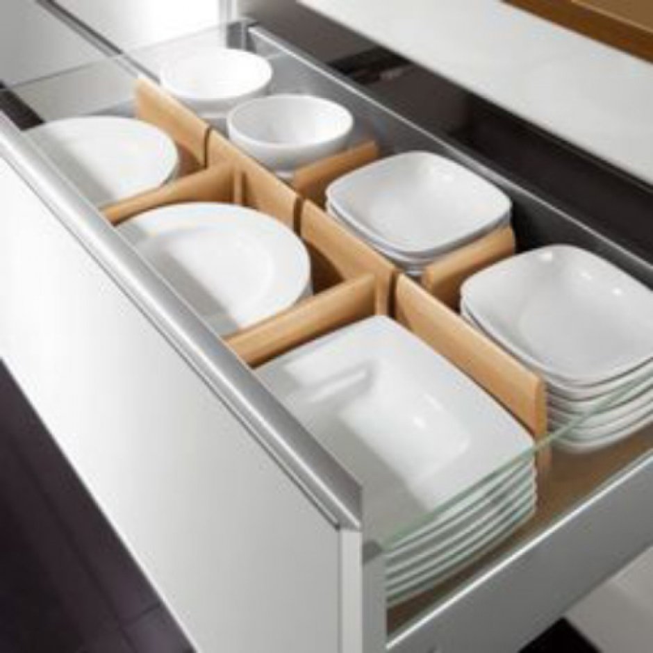 Ящик для хранения посуды