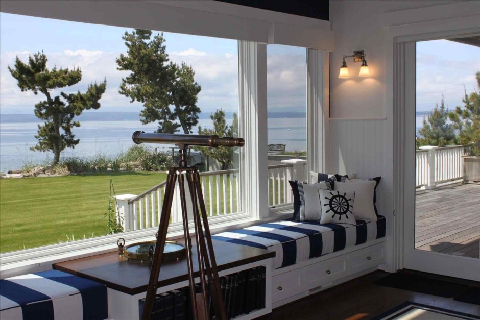 Балкон в морском стиле