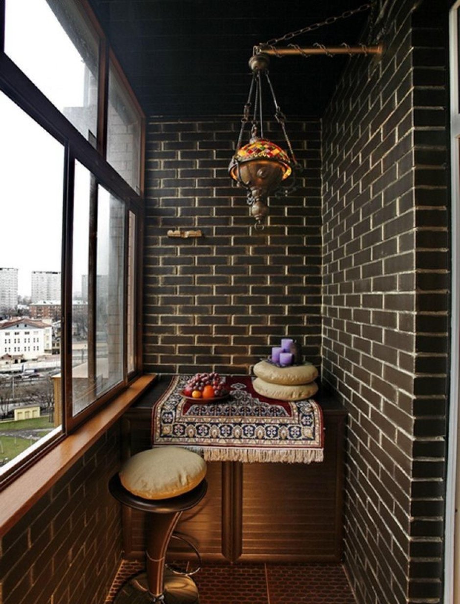 Дизайнерская отделка балкона