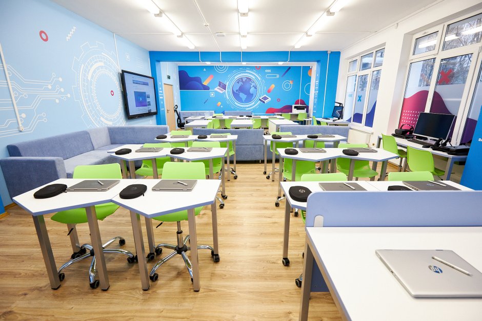 Современная школа интерьер