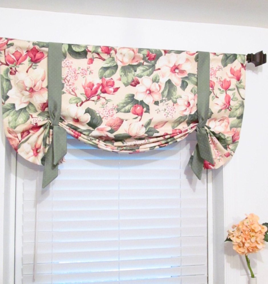 Римская штора на завязках