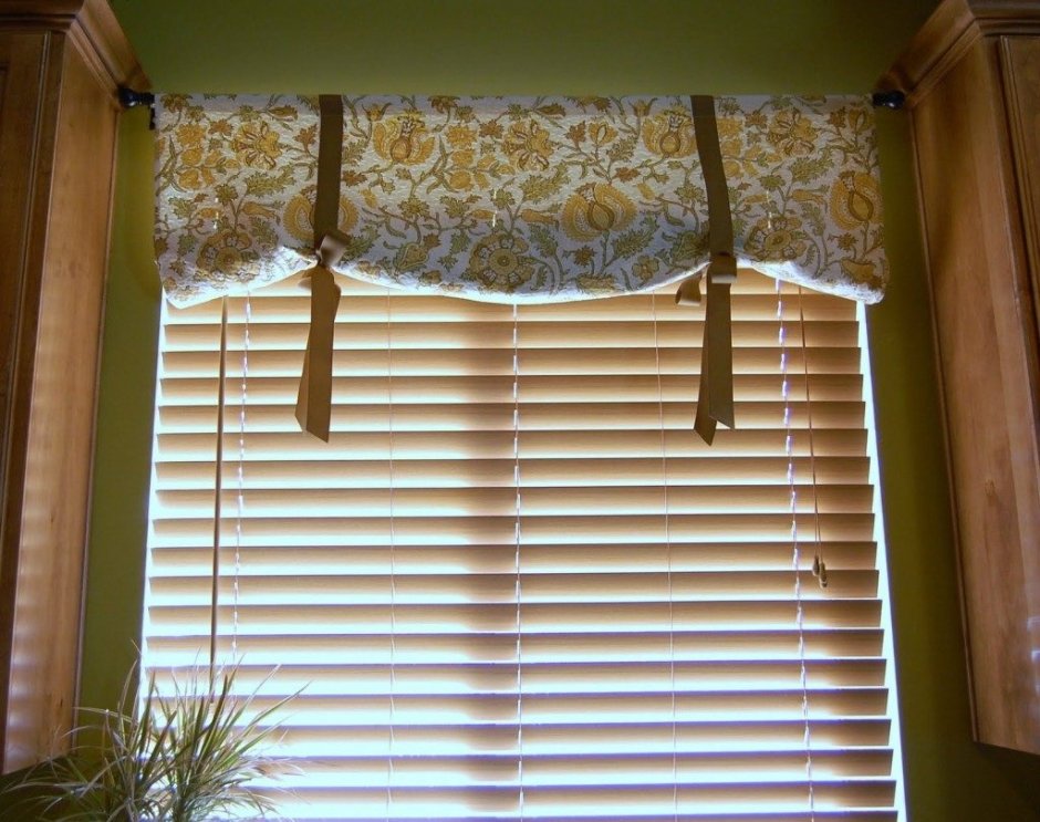 Римская штора зигзаг