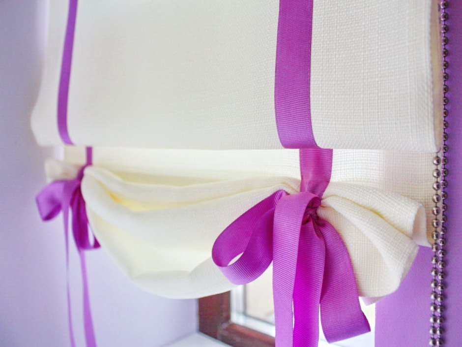 Ламбрекен на шторной ленте