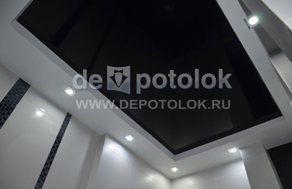 Натяжные потолки черного цвета в спальне