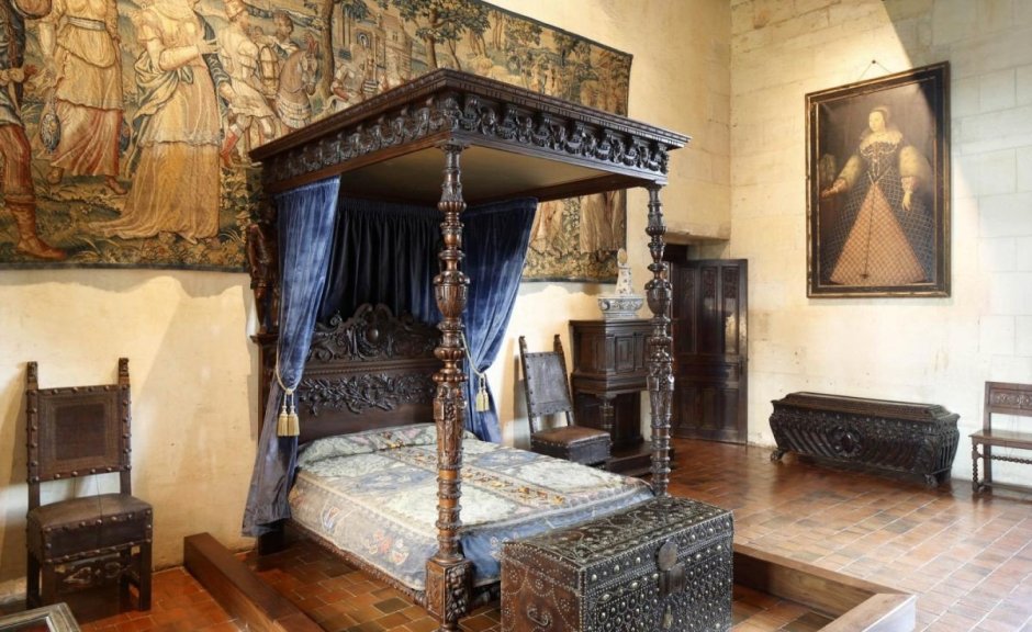 Готика мебель Франция 13 век