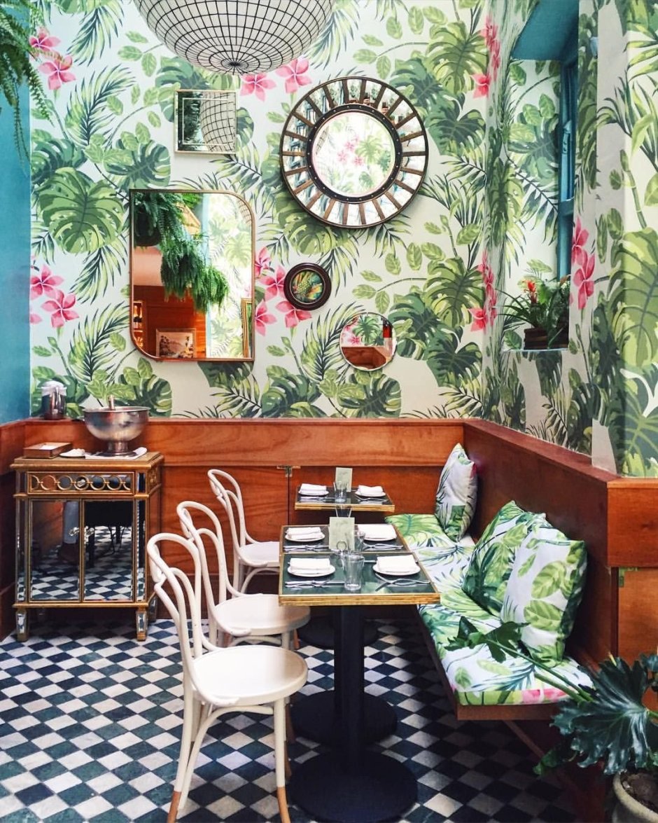 Кухня в тропическом стиле