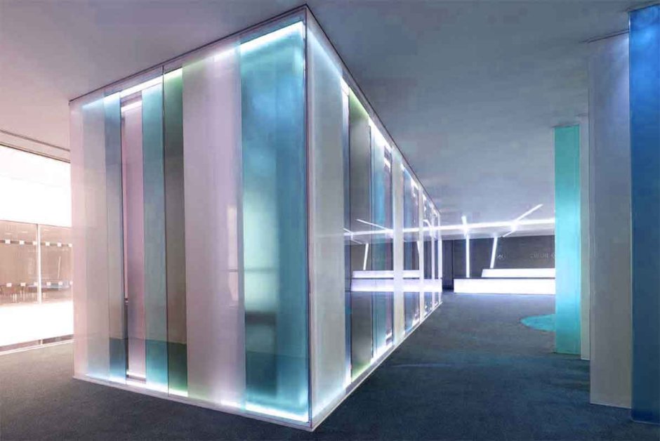 Перегородка из оргстекла