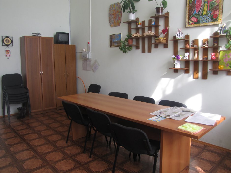 Мебель в кабинет заведующего детским садом