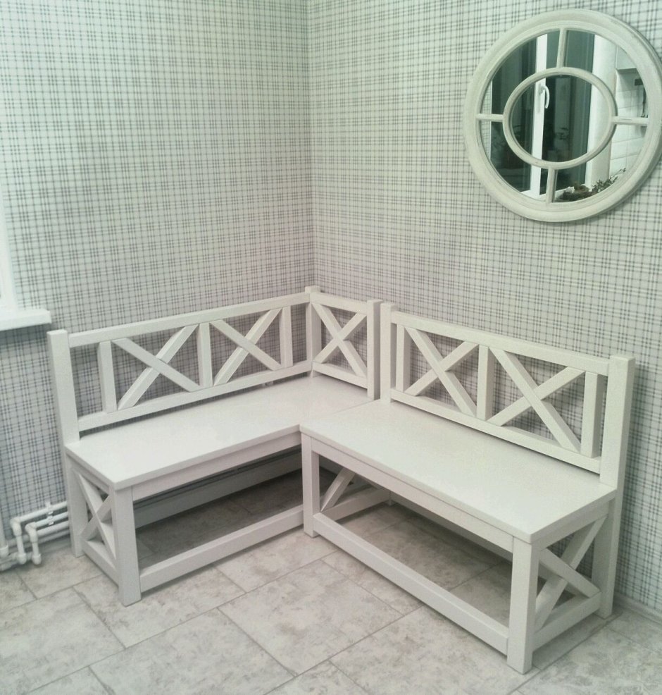 Угловая скамейка