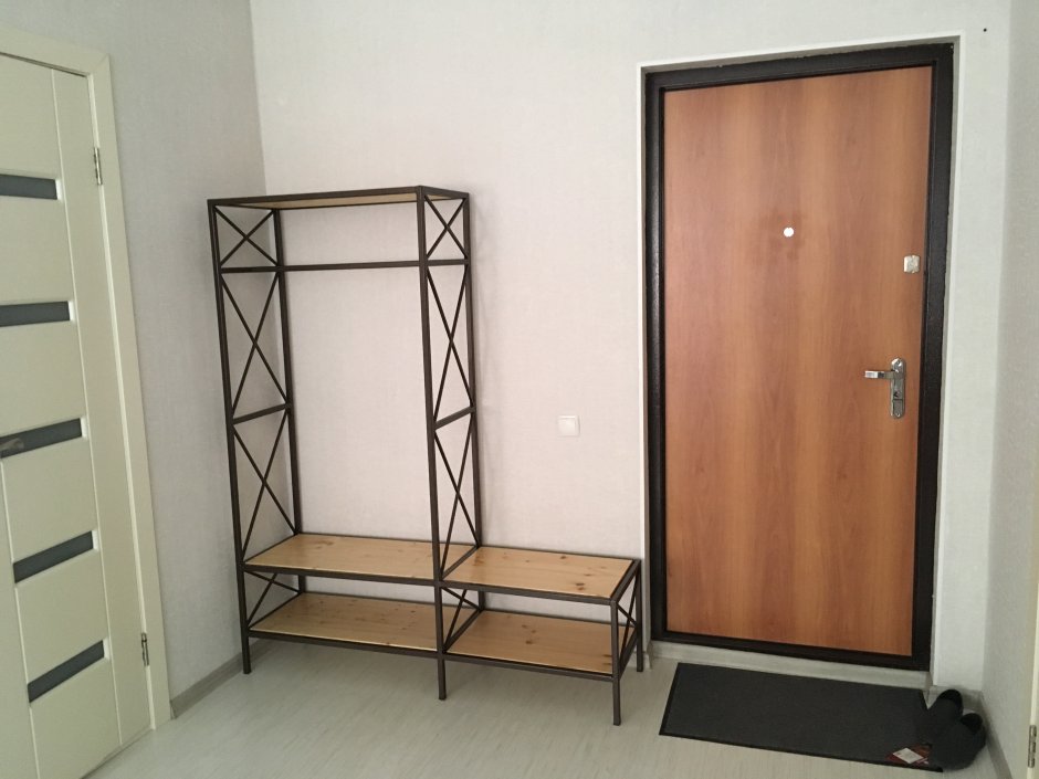 Шкаф в прихожую из профильной трубы