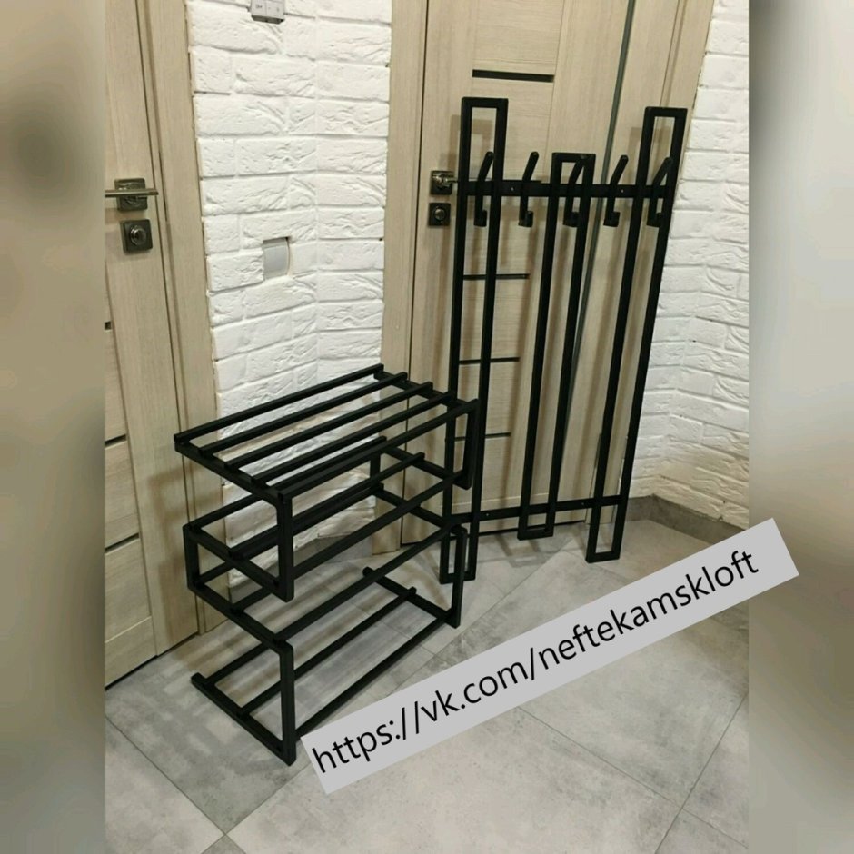 Лофт обувница из профтрубы