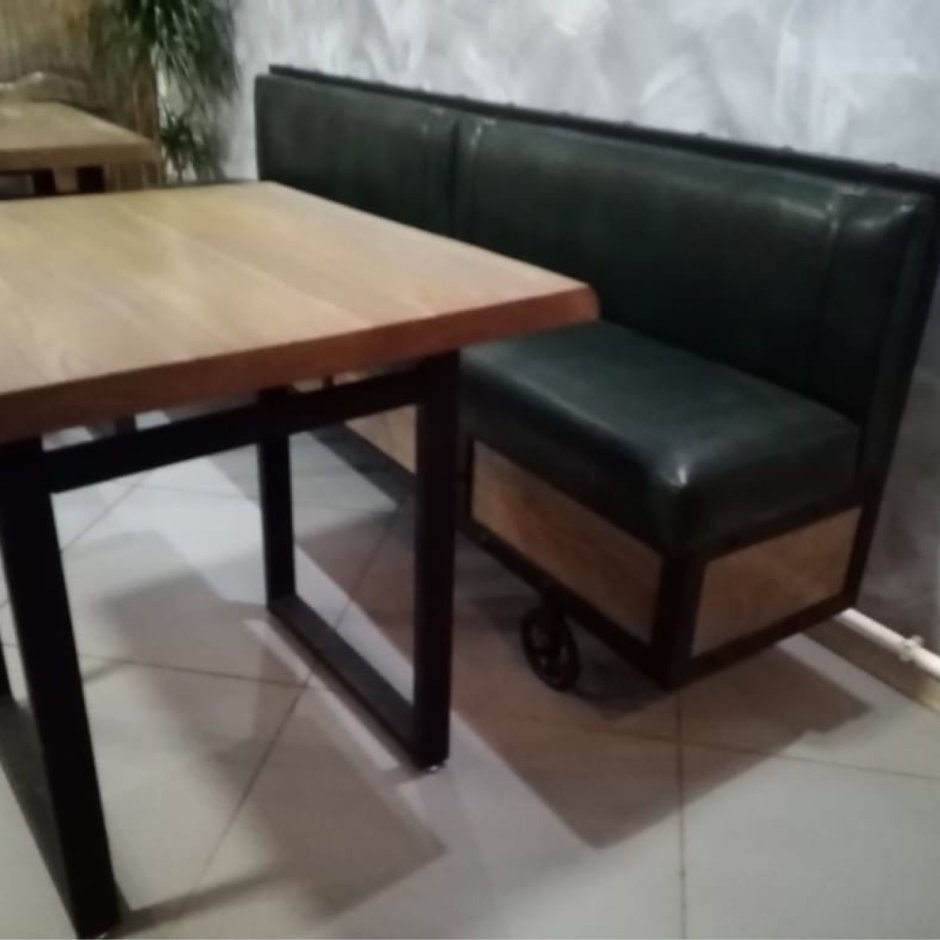 Диван на кухню в стиле лофт