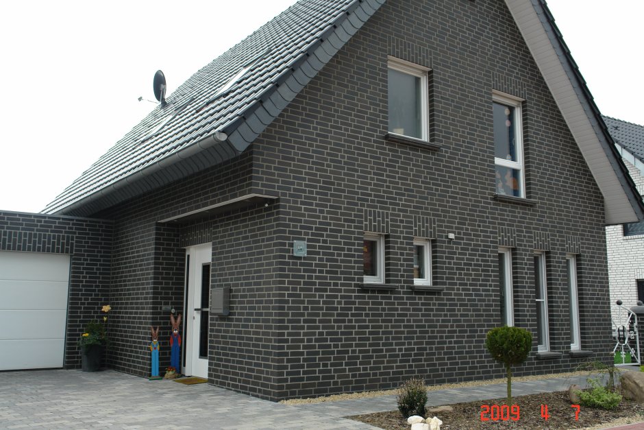 Клинкерный кирпич Muhr Nr.05ks Eisenschmelz Schwarz Braun Kohle 290х90х52