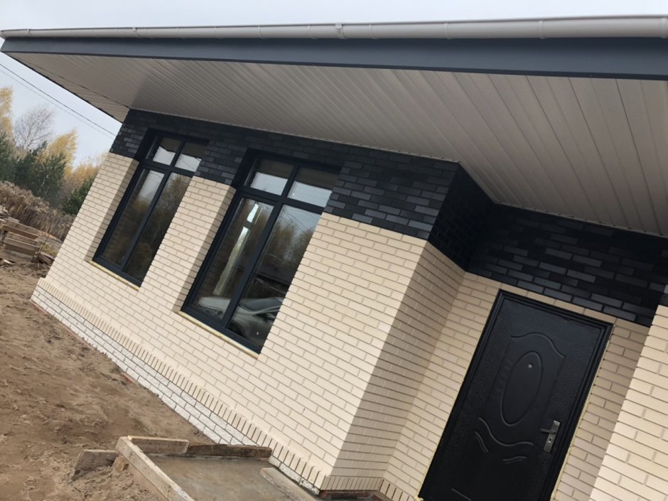 Дом из кирпича Рекке