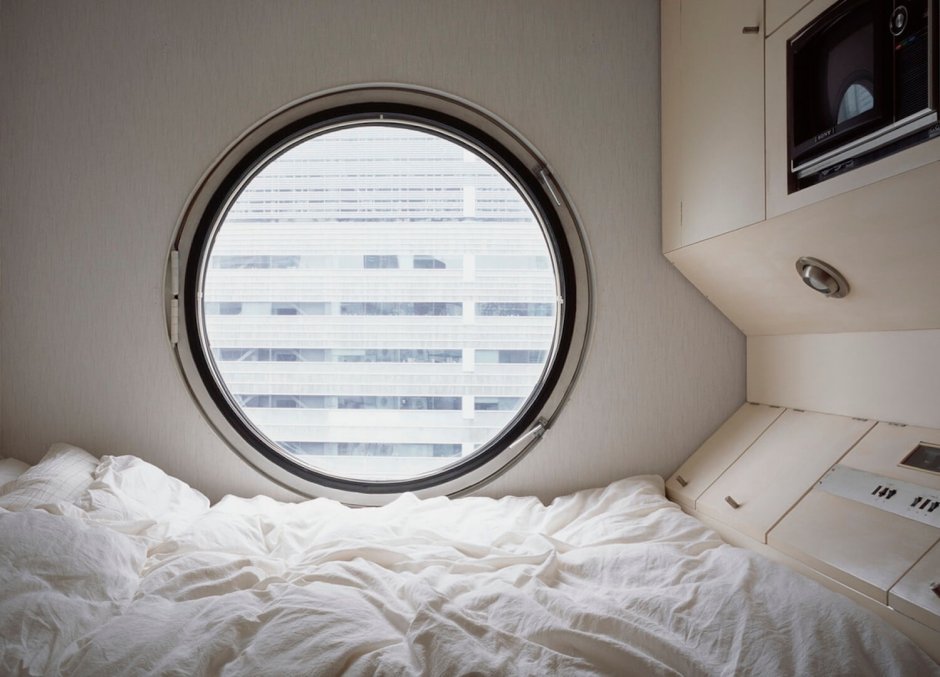 Капсульный отель Япония здание