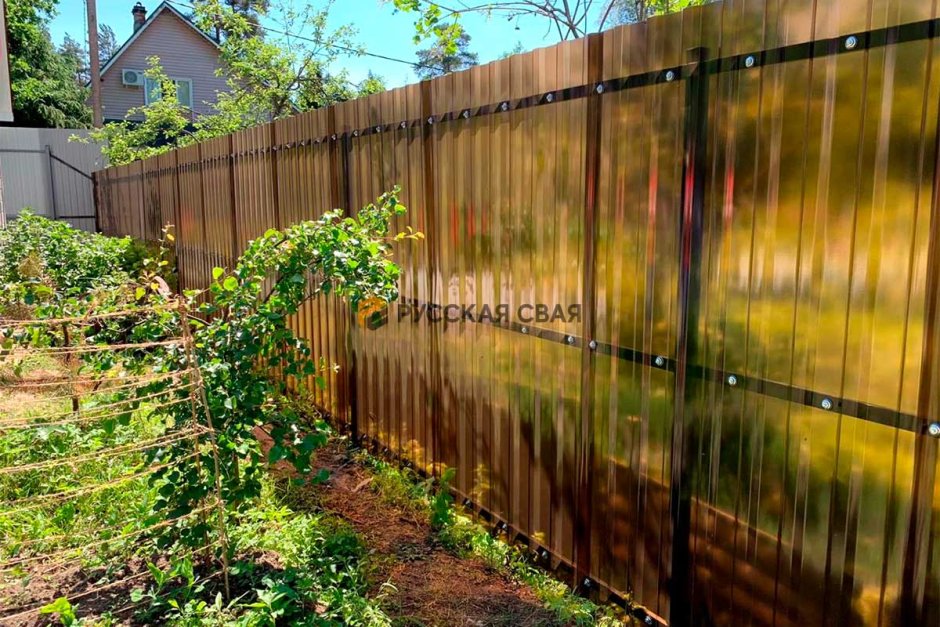 Забор из поликарбоната МП 20