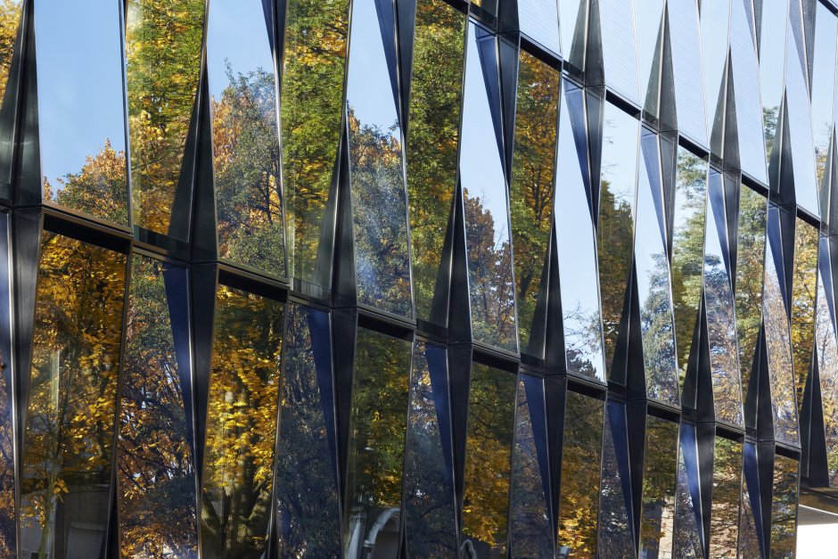 Стеклянный забор