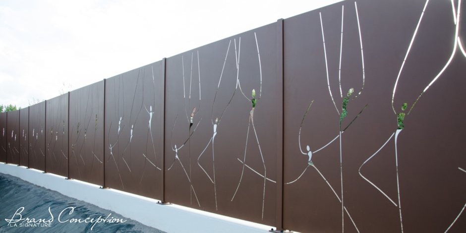 Забор из металлического листа