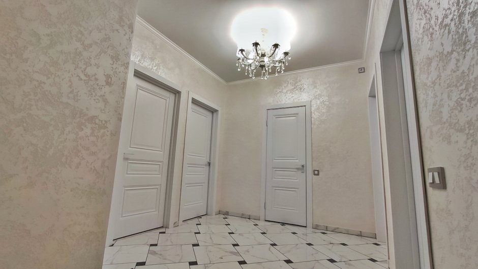 Венецианская штукатурка Гротто в прихожую