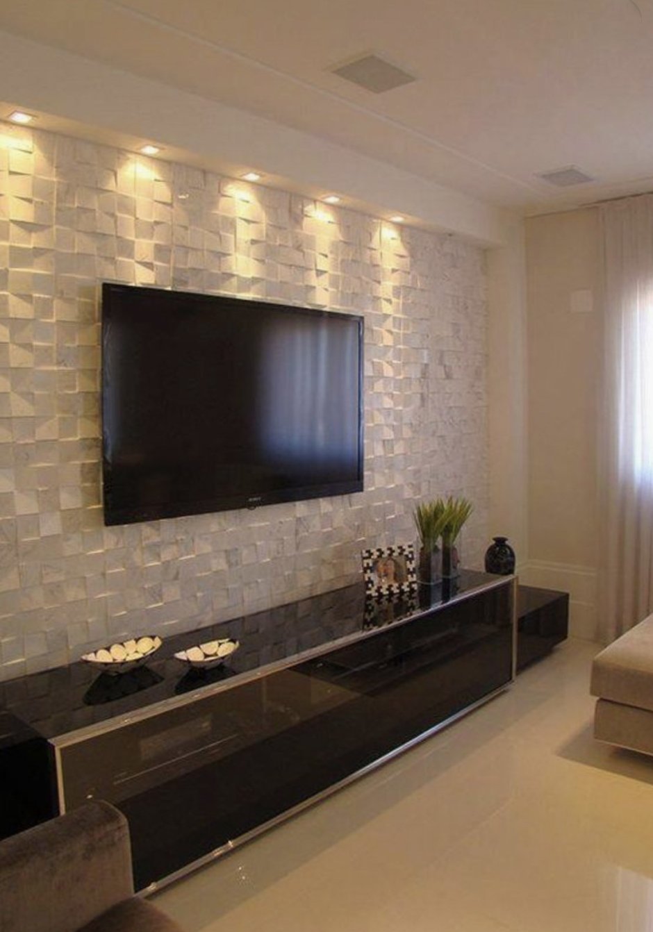 Стена с подсветкой для гостиной