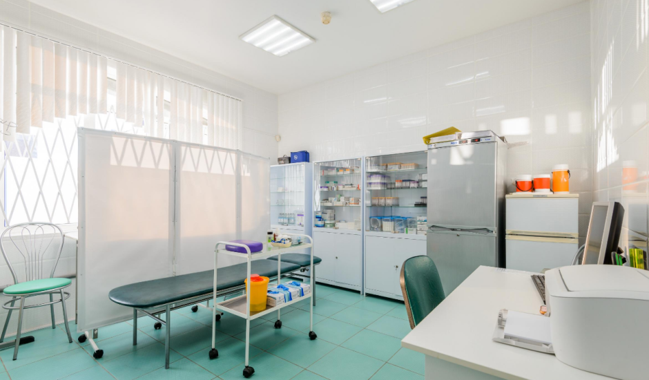 Клиника Диона на Коллонтай 41