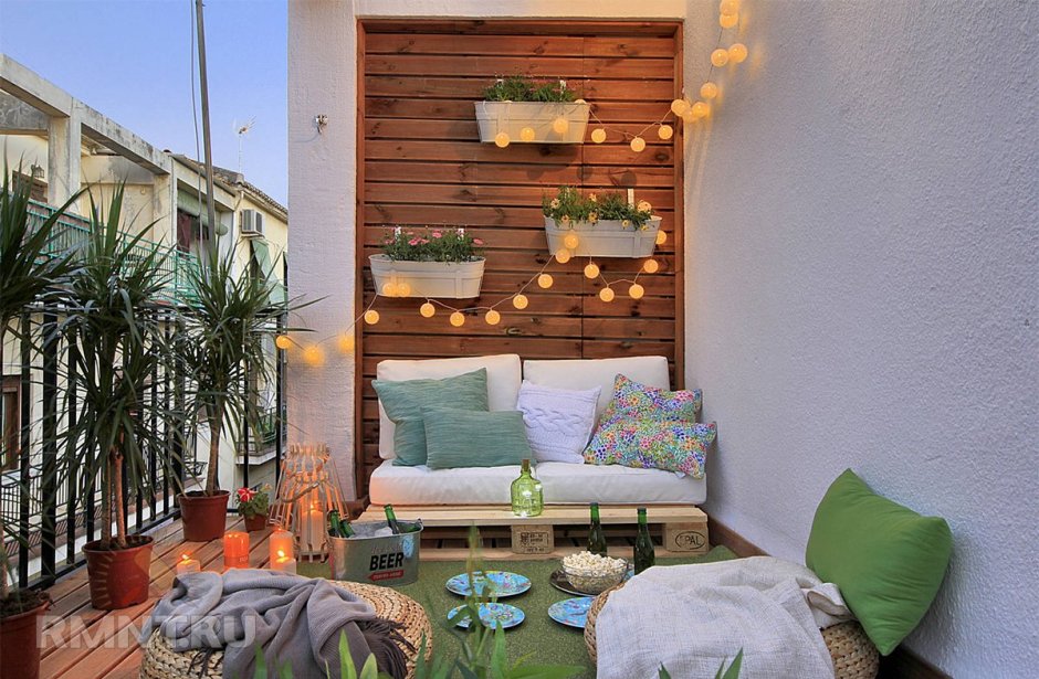 Уютный балкон