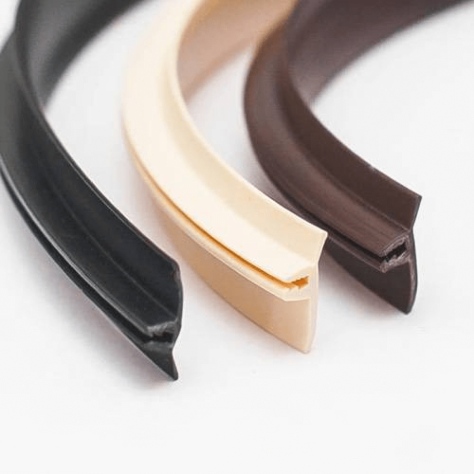 Черно белая волна потолок