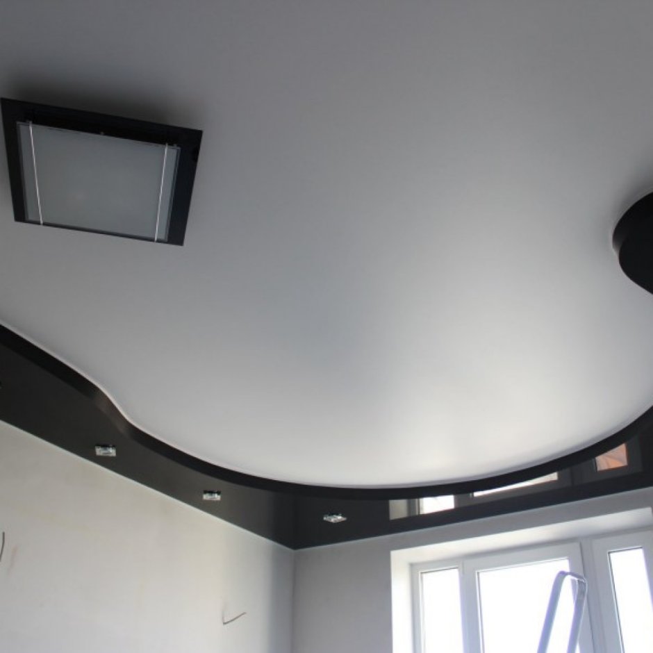 Натяжные потолки с узорами