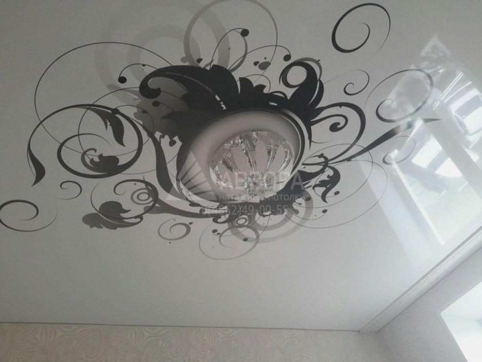 Наклейка Орел на потолок натяжной