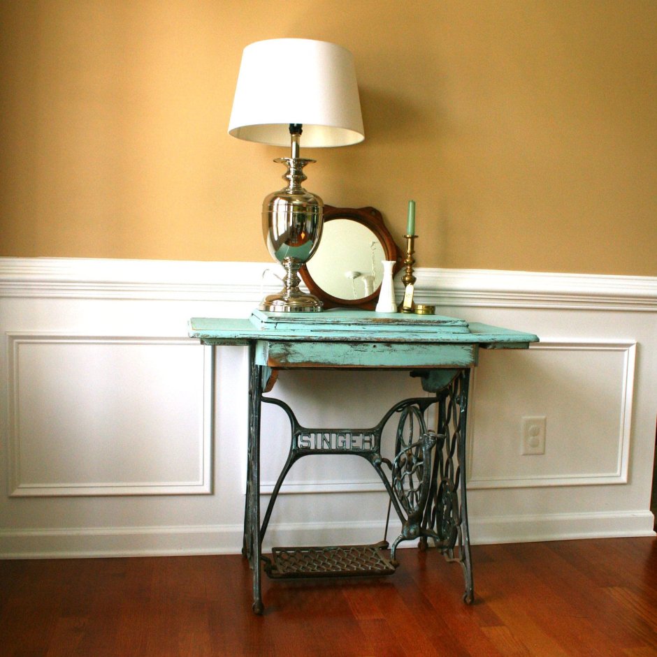 Швейная машинка в интерьере