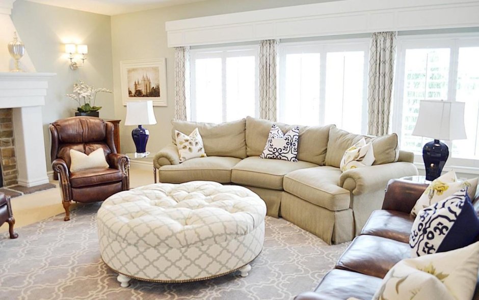 Диваны эркерные в гостиную