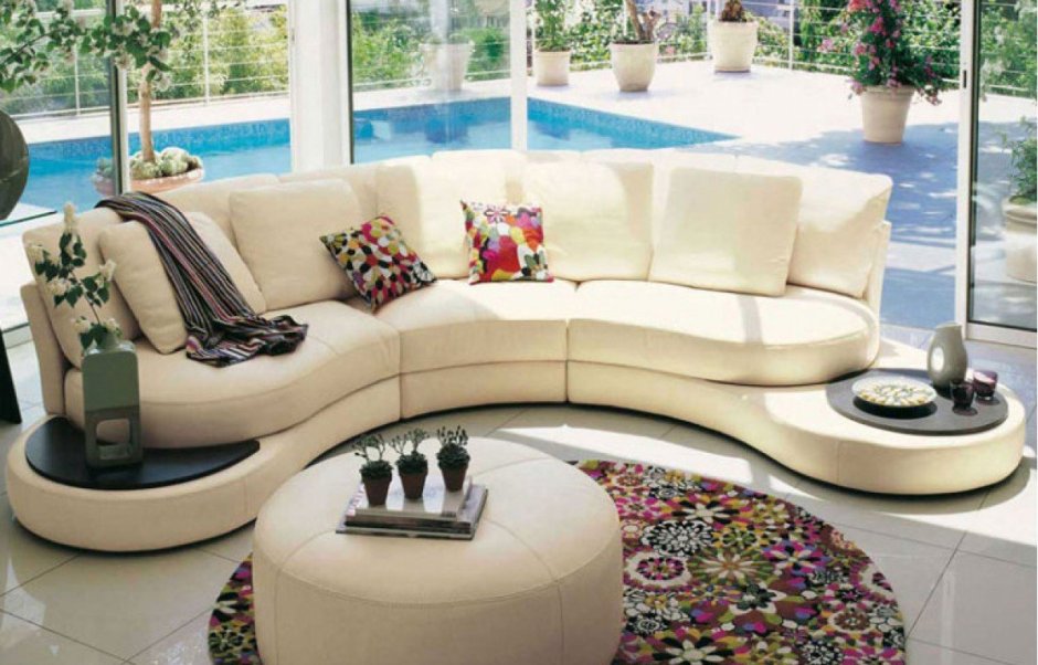 Диван полукруглый в гостиную