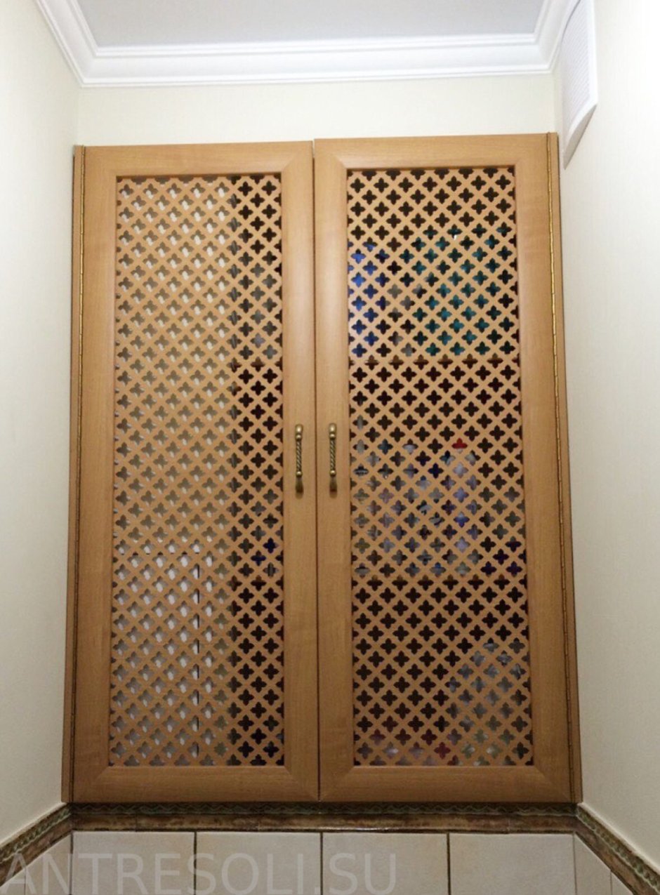 Решетка деревянная большая 680*300 рв2