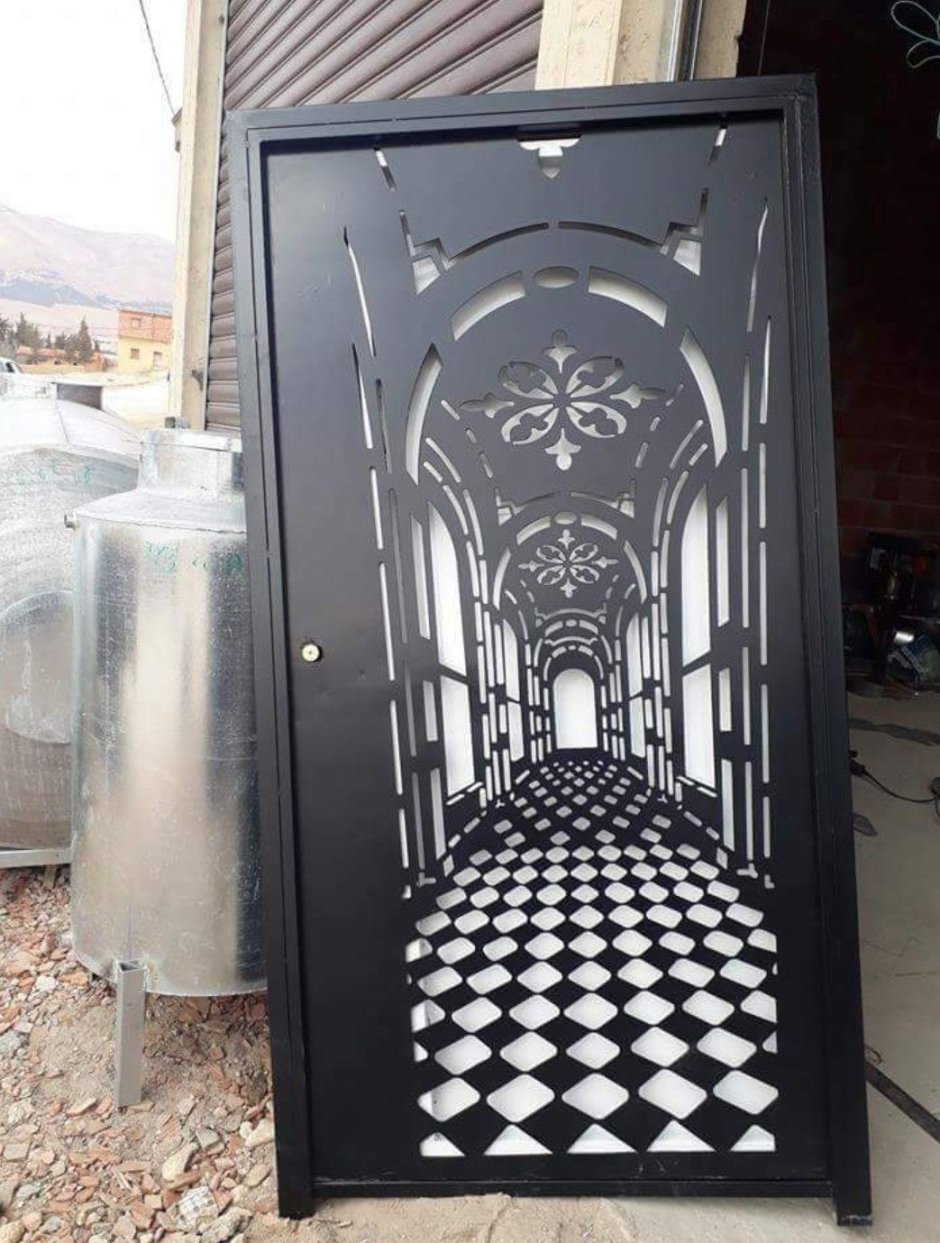 Железные двери входные с плазморезом