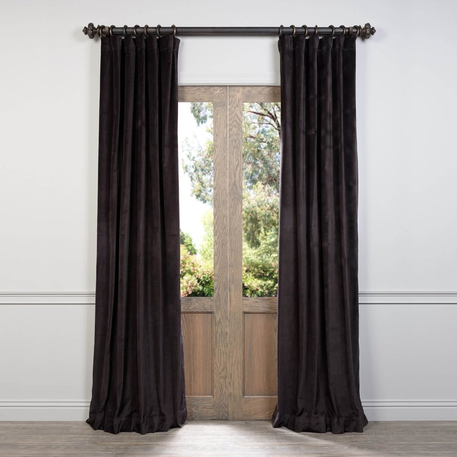 Шторы в готическом стиле