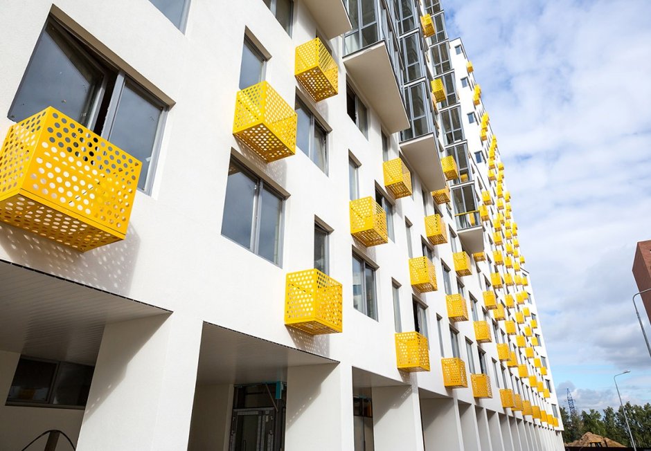 Корзина для кондиционера на фасаде