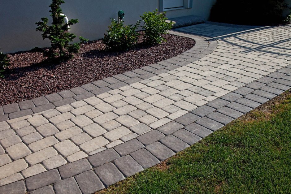 Раскладка тротуарной плитки старый город