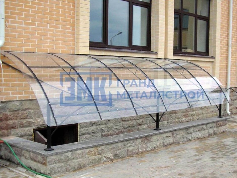 Приямки из монолитного поликарбоната