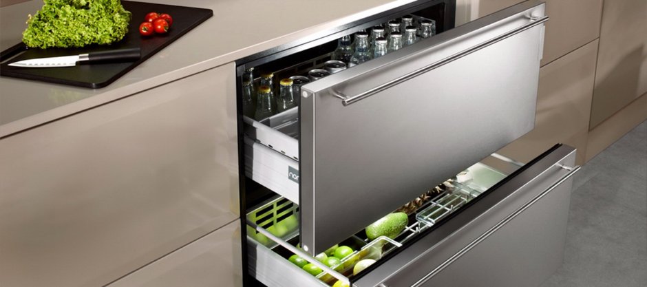 Встраиваемый холодильник Hotpoint-Ariston BDR 190 Aai