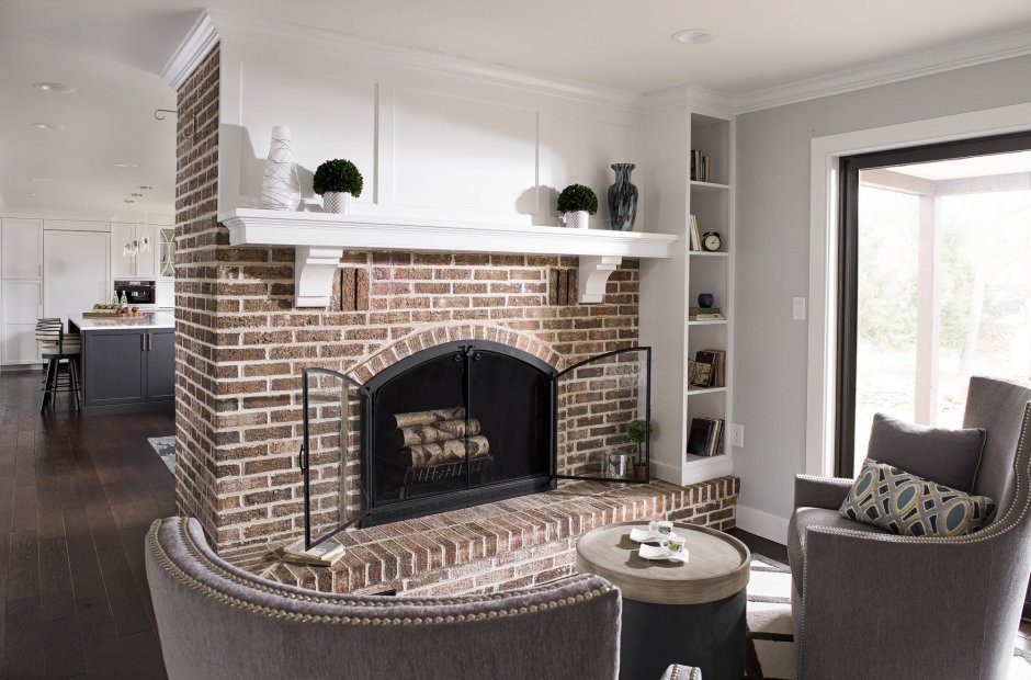 Камин из кирпича