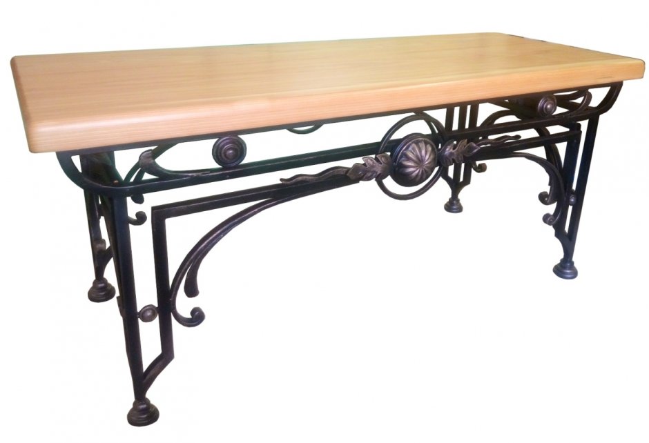 Кованый письменный стол с деревянной столешницей