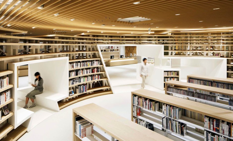 Новая библиотека зал