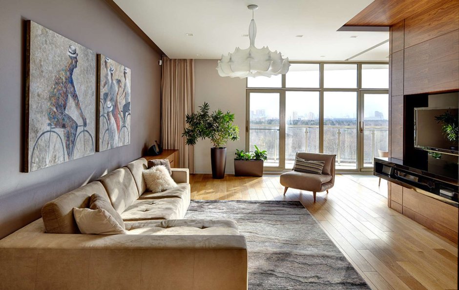 Интерьер квартиры лофт с людьми