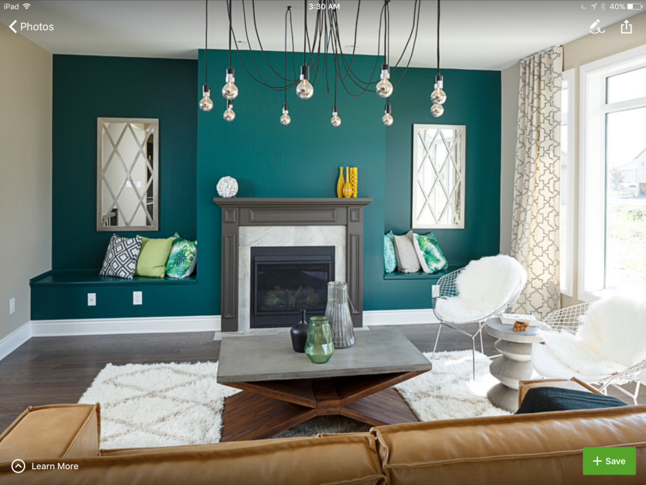 Зеленый глянцевый потолок