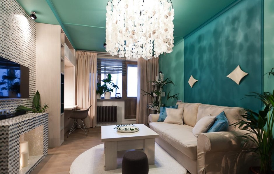 Зеленые обои с рисунком в интерьере