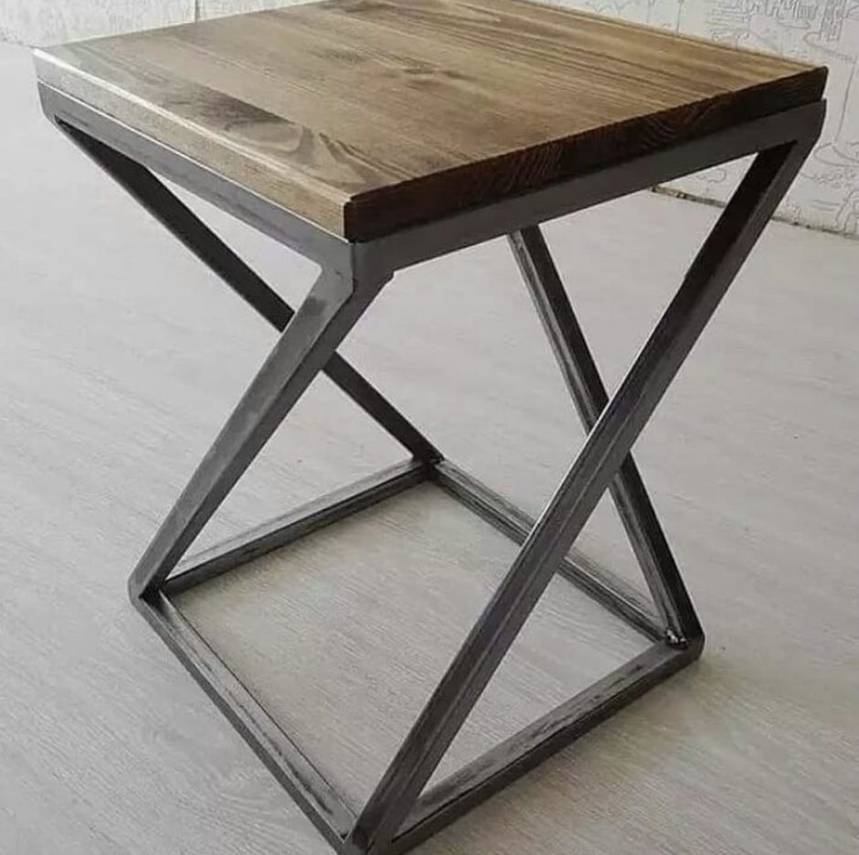 Табурет в стиле лофт