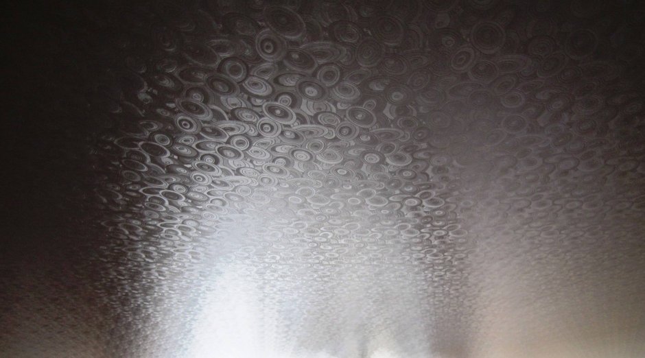 Текстурные натяжные потолки