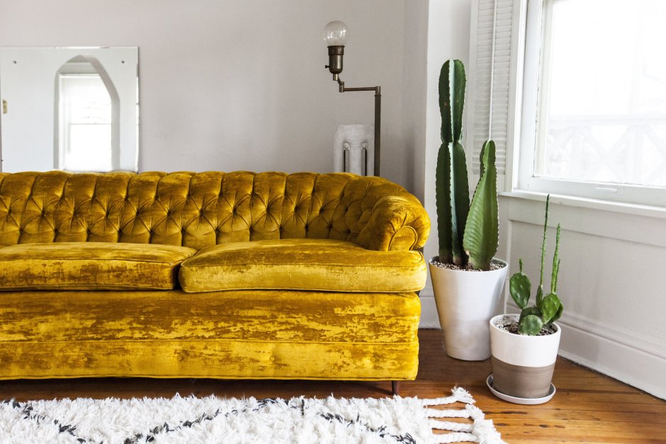 Интерьер в горчичных тонах