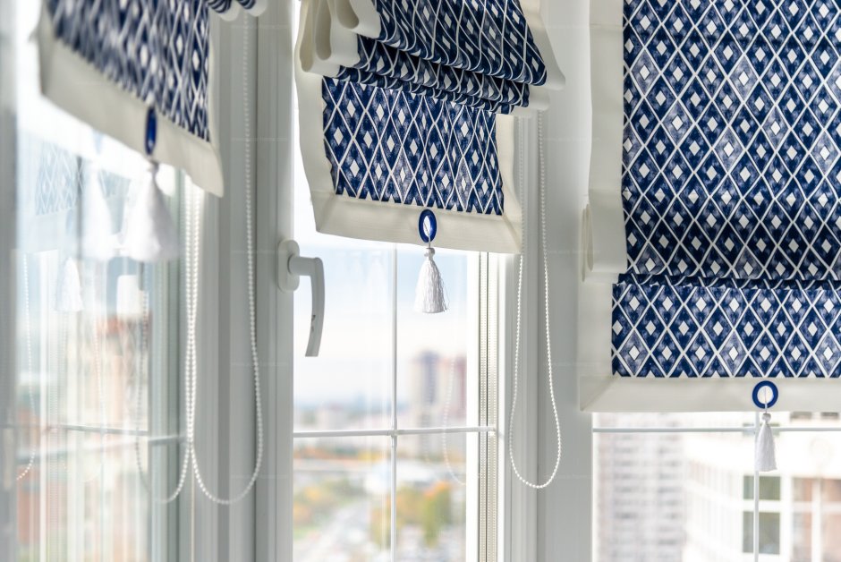 Римские шторы на балкон